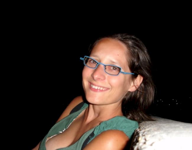 Pour trouver un plan cul en 72h maximum, c'est ici ! Rencontre pour une nuit entre adultes cleans pour une jeune femme coquine